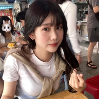 七七    163.D.45.25歲客評：妹妹很好聊天，胸型漂亮，喜歡...