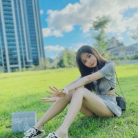 超級小隻馬 很可愛 很調皮