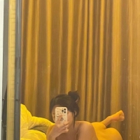 咩咩 158.44.D.23歲    臉蛋不錯 身材勻稱 嫵媚丰韻 穿著性感迷