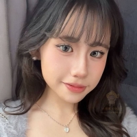 小隻馬比例超讚 餒餒超大 腰又細