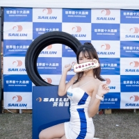 高挑長腿嫩模 顏值與身材兼具