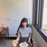 制服誘惑款   巨乳小護士  外表可愛又乖巧