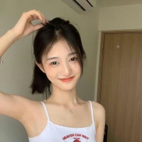 雪兒 159cm 44kg C 19歲