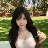 清純可愛的女大生 外表很乖巧