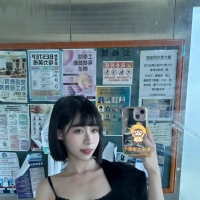 短髮俏麗的纖細小隻馬